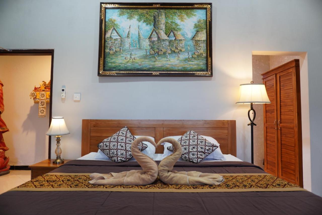 Puri Bisma - 4 Bedroom Private - 10 Min Walking To Center