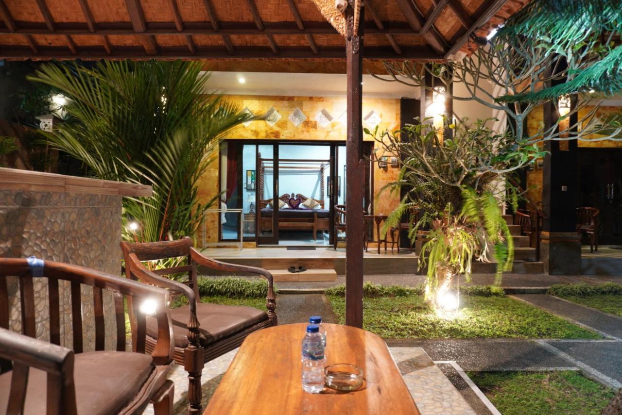 Puri Bisma - 4 Bedroom Private - 10 Min Walking To Center