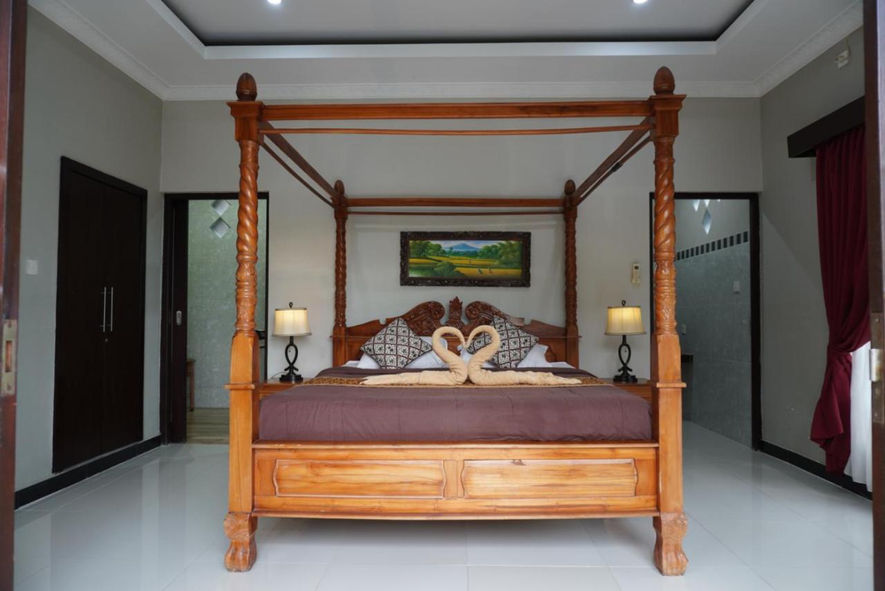 Puri Bisma - 4 Bedroom Private - 10 Min Walking To Center